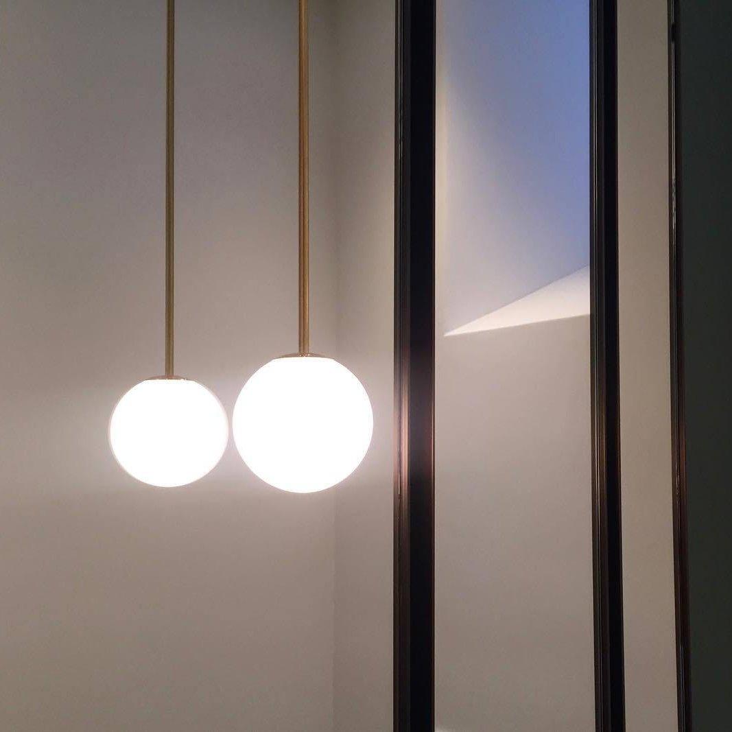 Minimalist Brass Globe Glass Pendant 1-Light