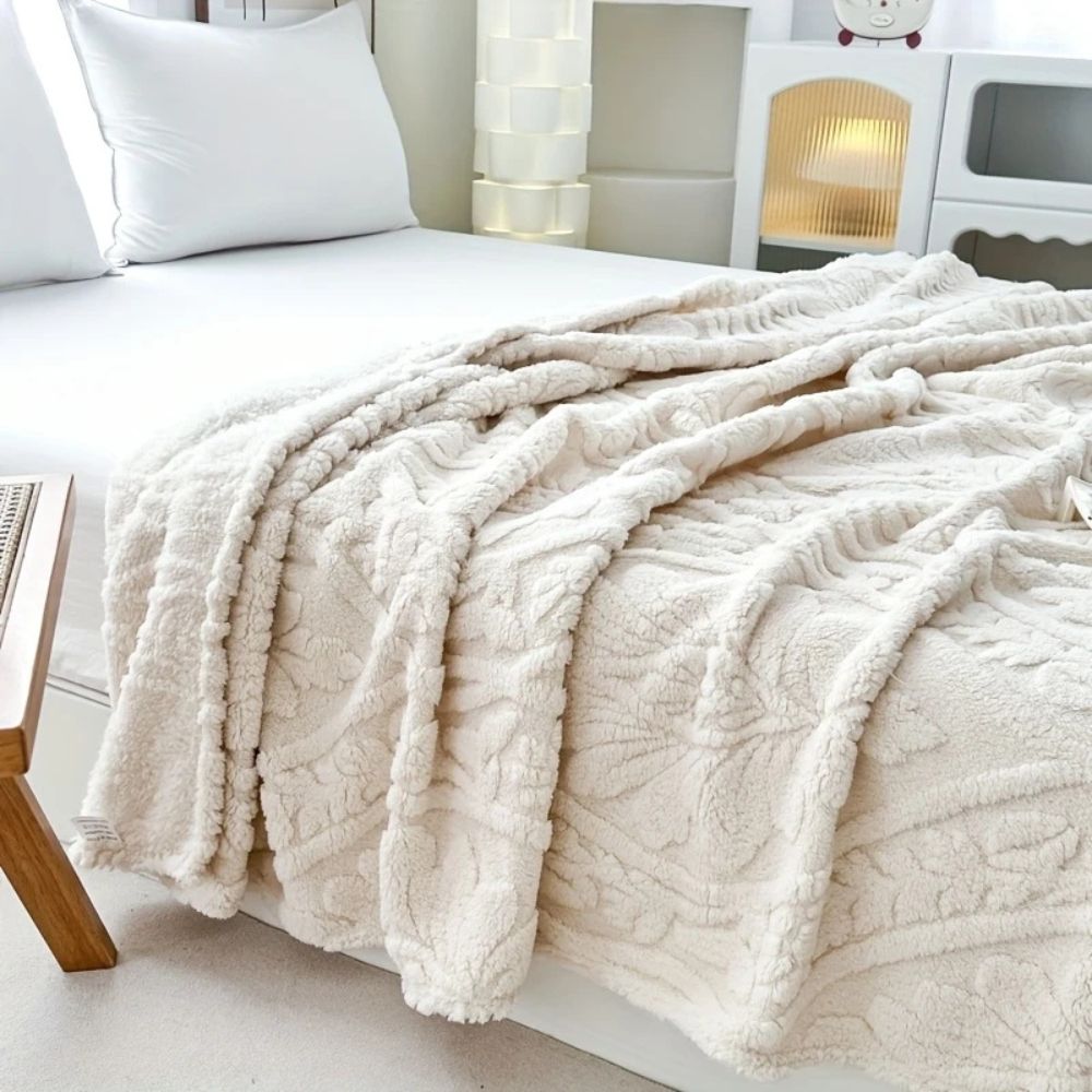 Classic Jacquard Fleece Throw Blanket Soft