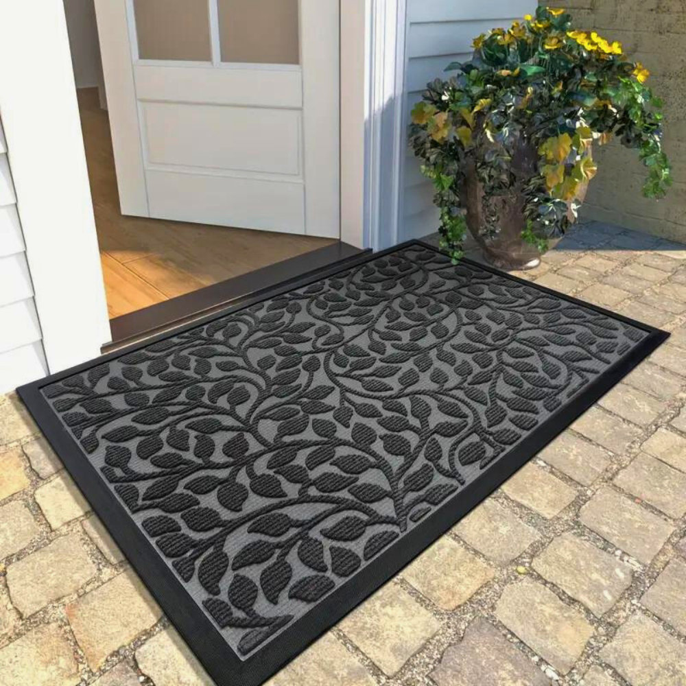 Decorative Entry Mat with Leaf Pattern