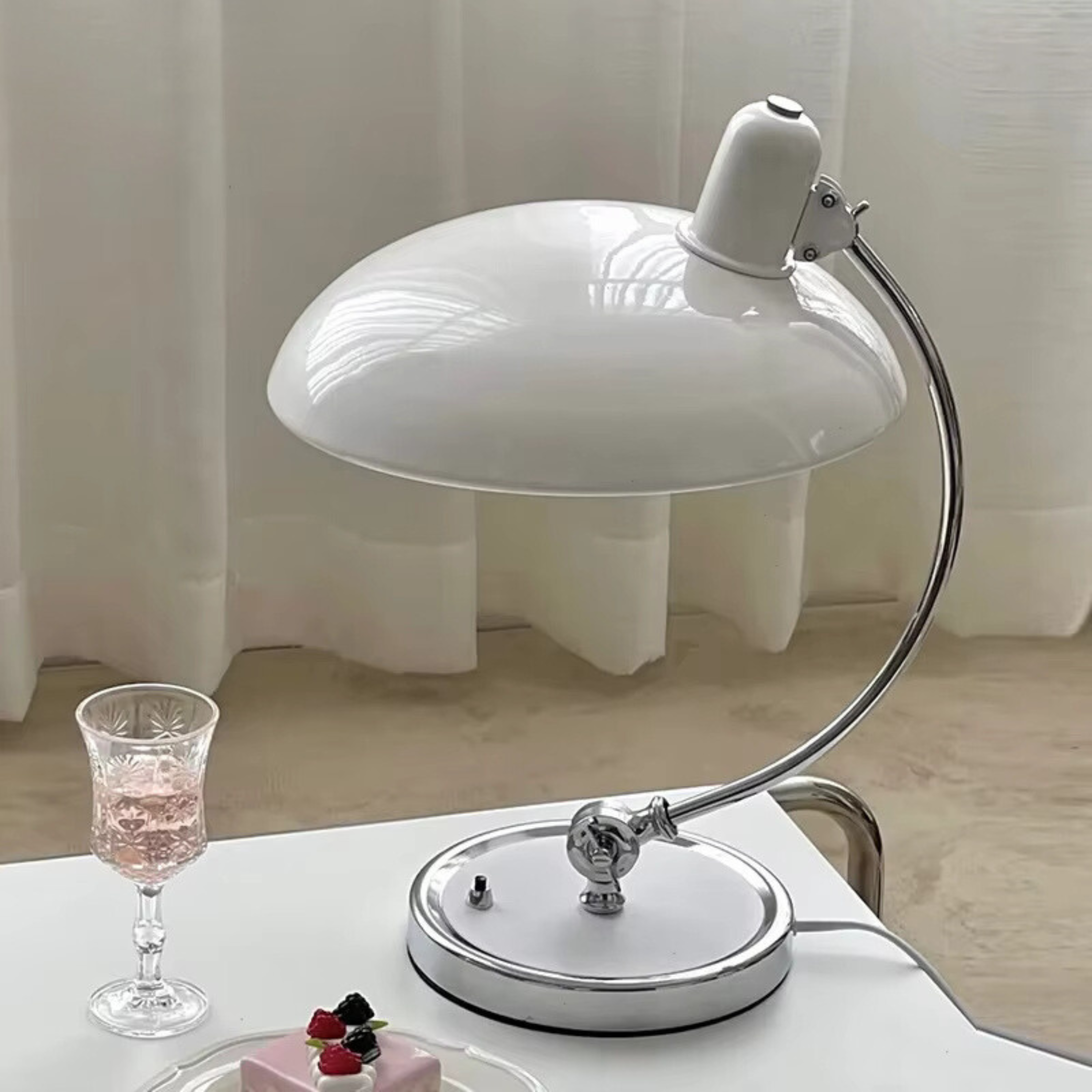 Metal Dome Table Lamp with Button Switch Design