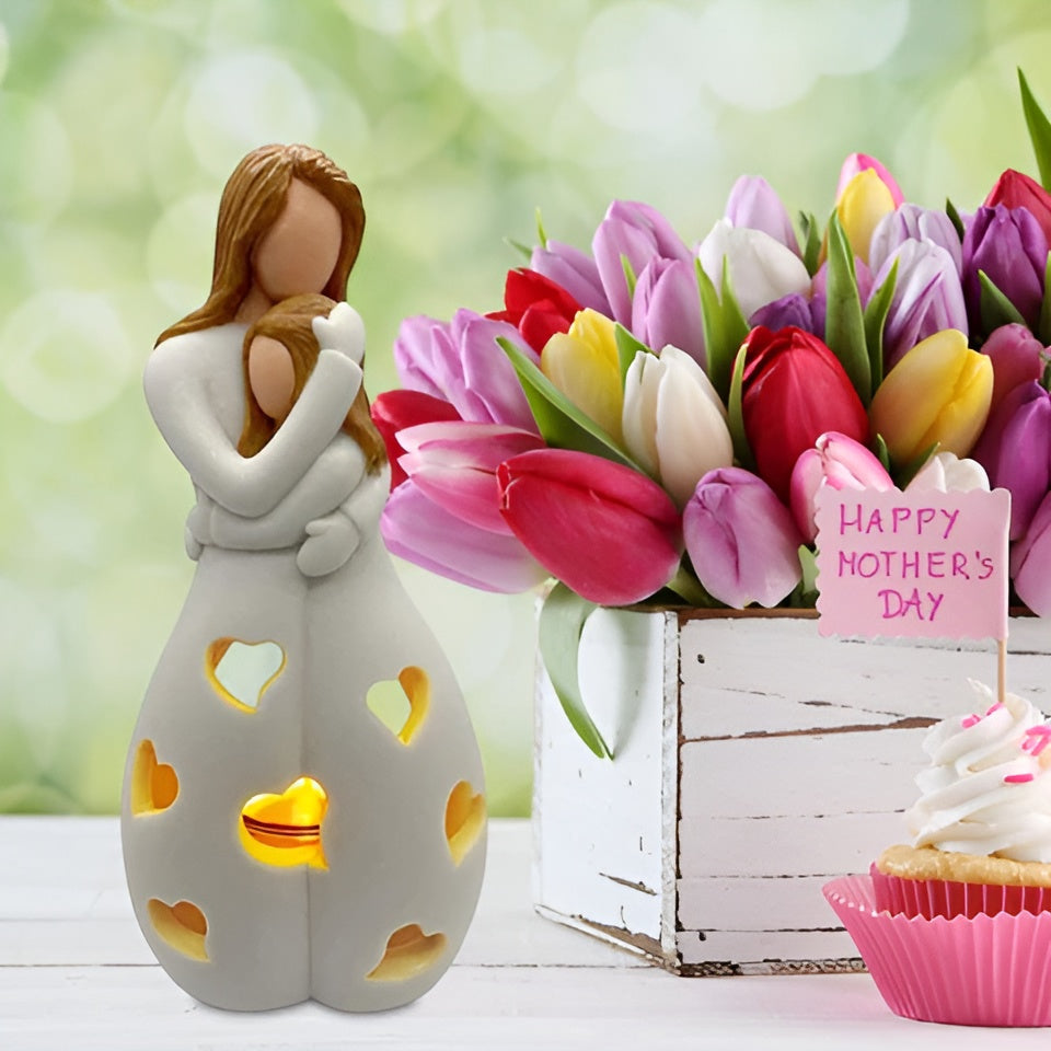 Modern Candle Decor with Figure Design