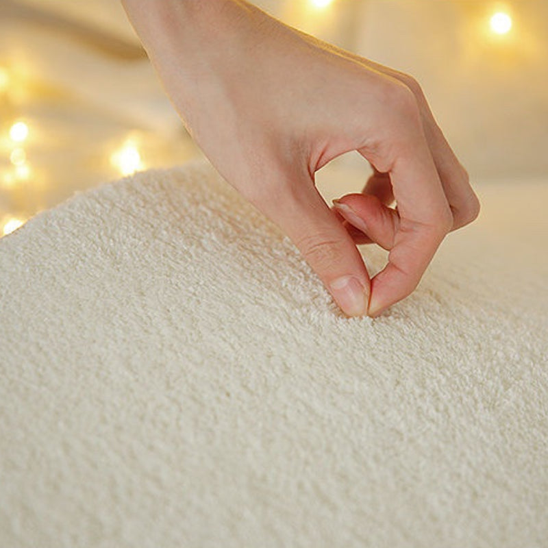 Modern Irregular Rug with Minimal Lines