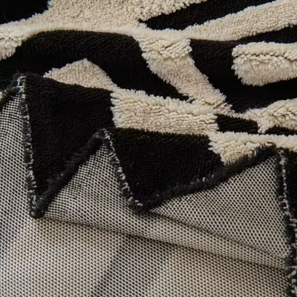 Modern Maze Sofa Cover with Jacquard Pattern