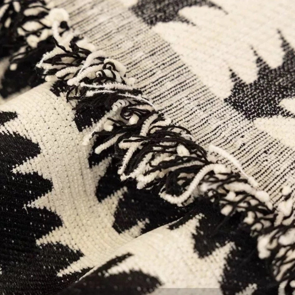 Plush Tufted Sofa Cover with Linear Pattern