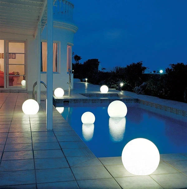 Modern PE Globe Garden Light with Remote LED