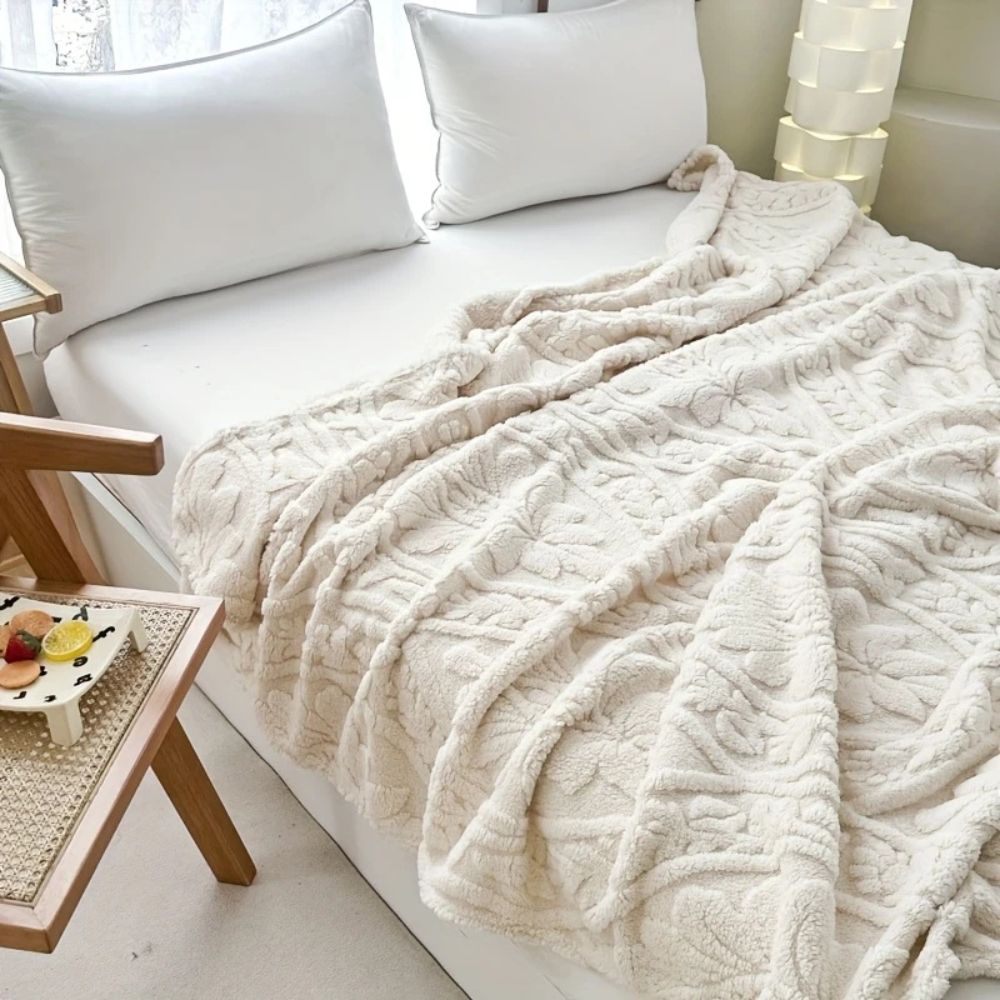 Classic Jacquard Fleece Throw Blanket Soft