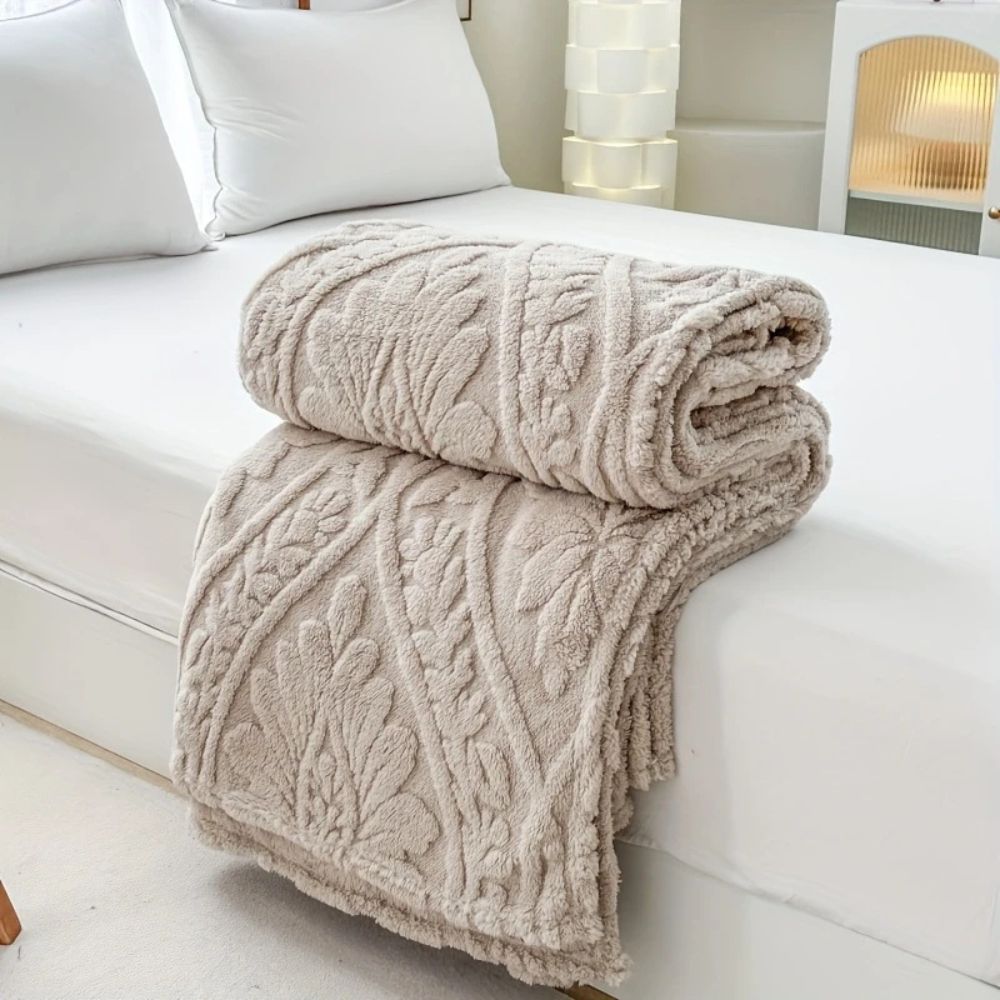 Classic Jacquard Fleece Throw Blanket Soft
