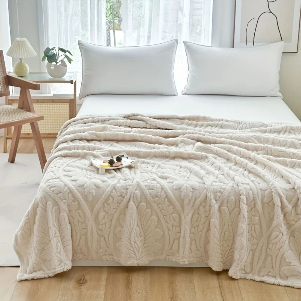 Classic Jacquard Fleece Throw Blanket Soft
