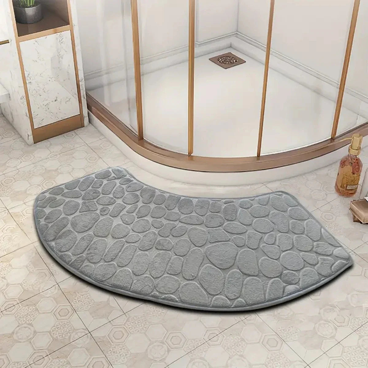 Curved Non Slip Bath Mat with Plush Foam