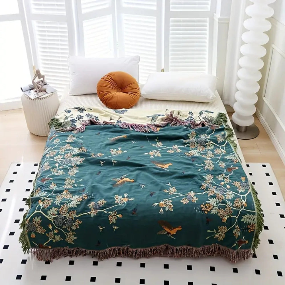 Elegant Cotton Throw Blanket with Tassels
