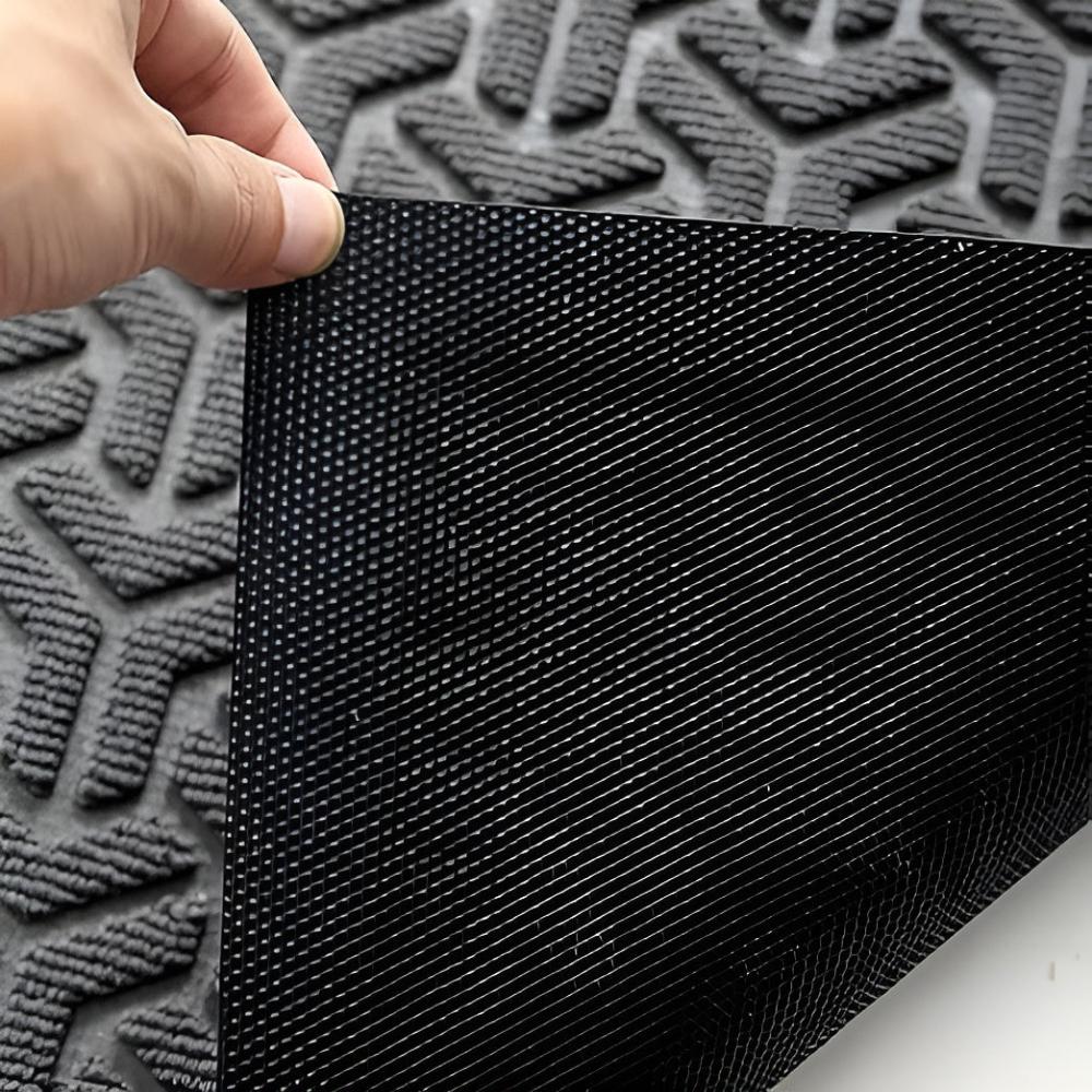 Geometric Rubber Doormat with Grip Base