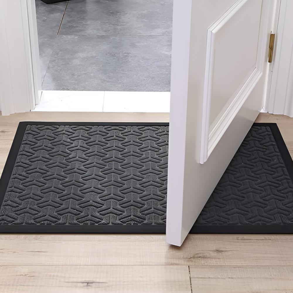 Geometric Rubber Doormat with Grip Base