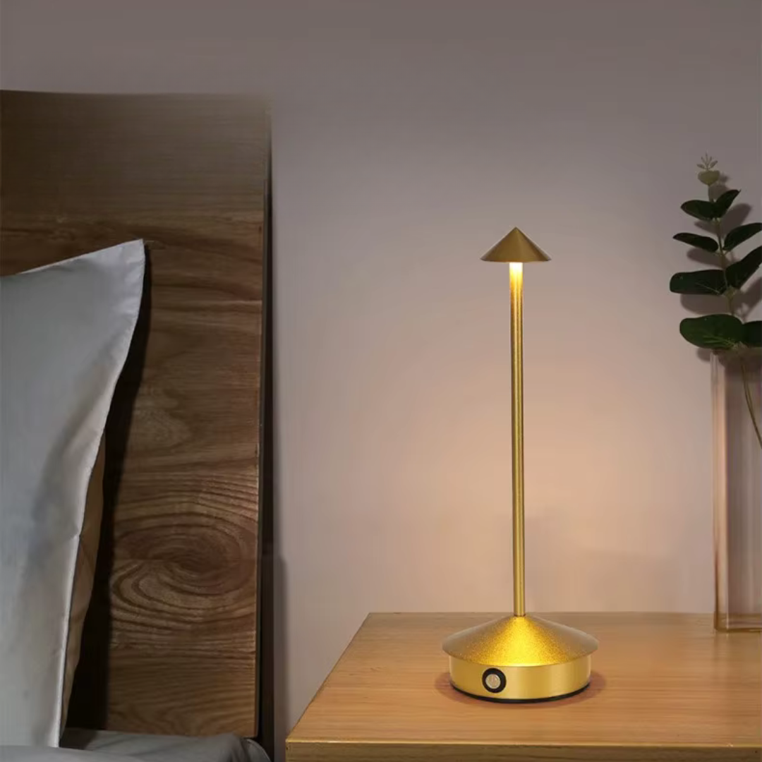Modern Aluminum Table Lamp with LED Light Bar