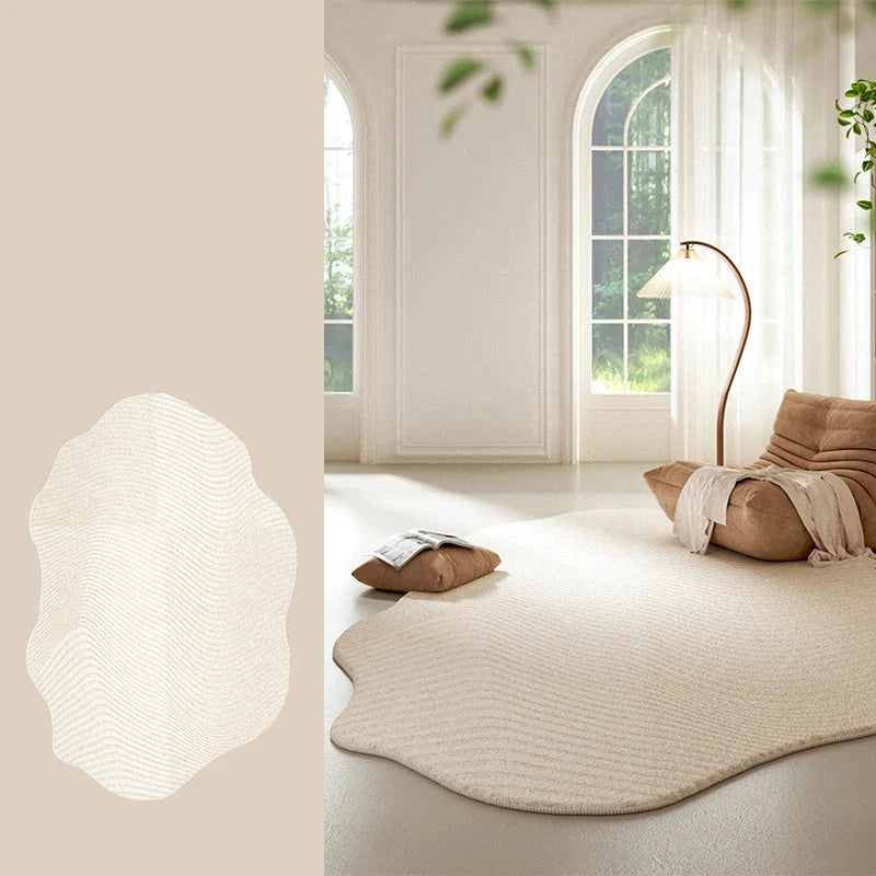 Modern Plush Rug with Irregular Shape