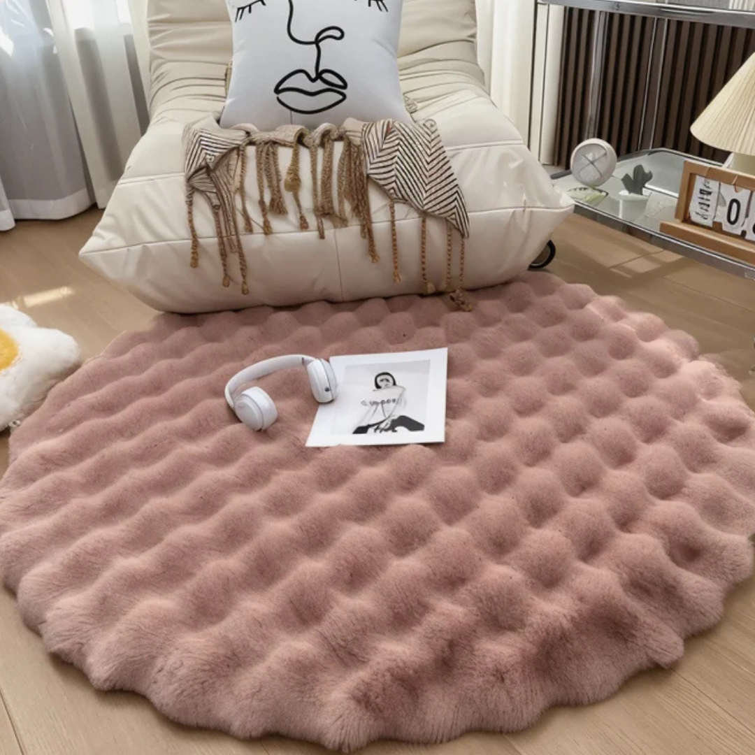 Plush Round Rug with Textured Soft Design