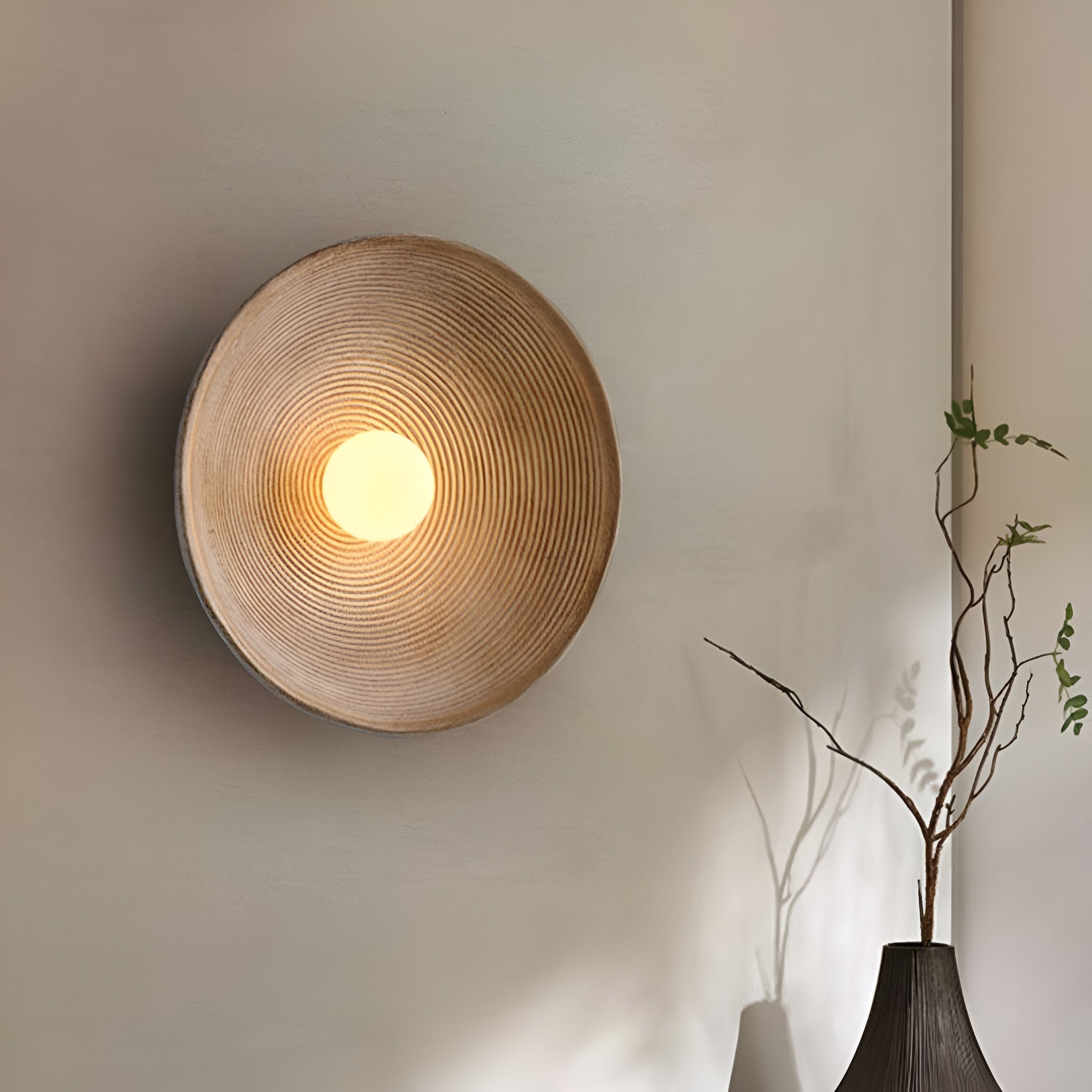 Resin Ribbed Round Wall Sconce with Globe Light