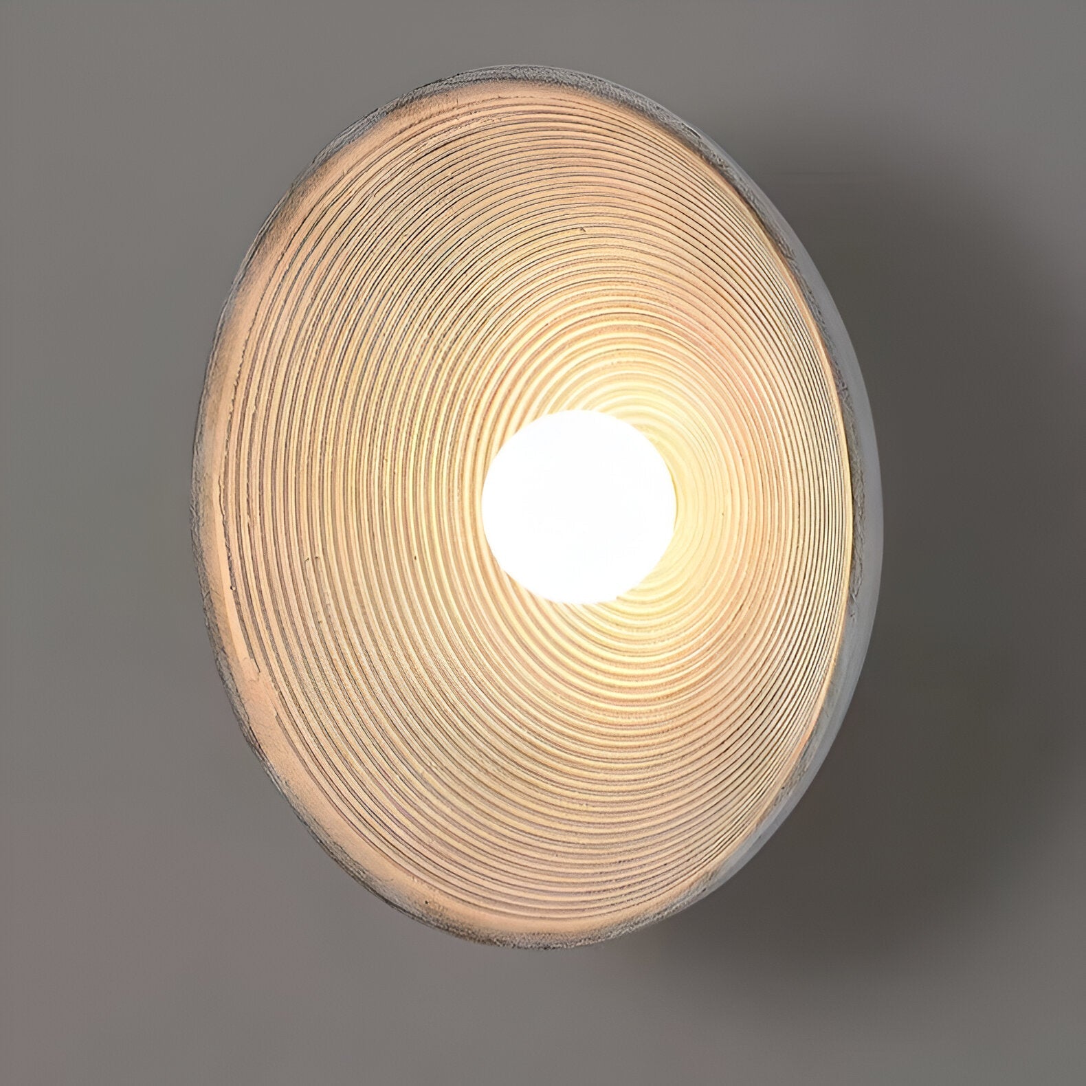 Resin Ribbed Round Wall Sconce with Globe Light