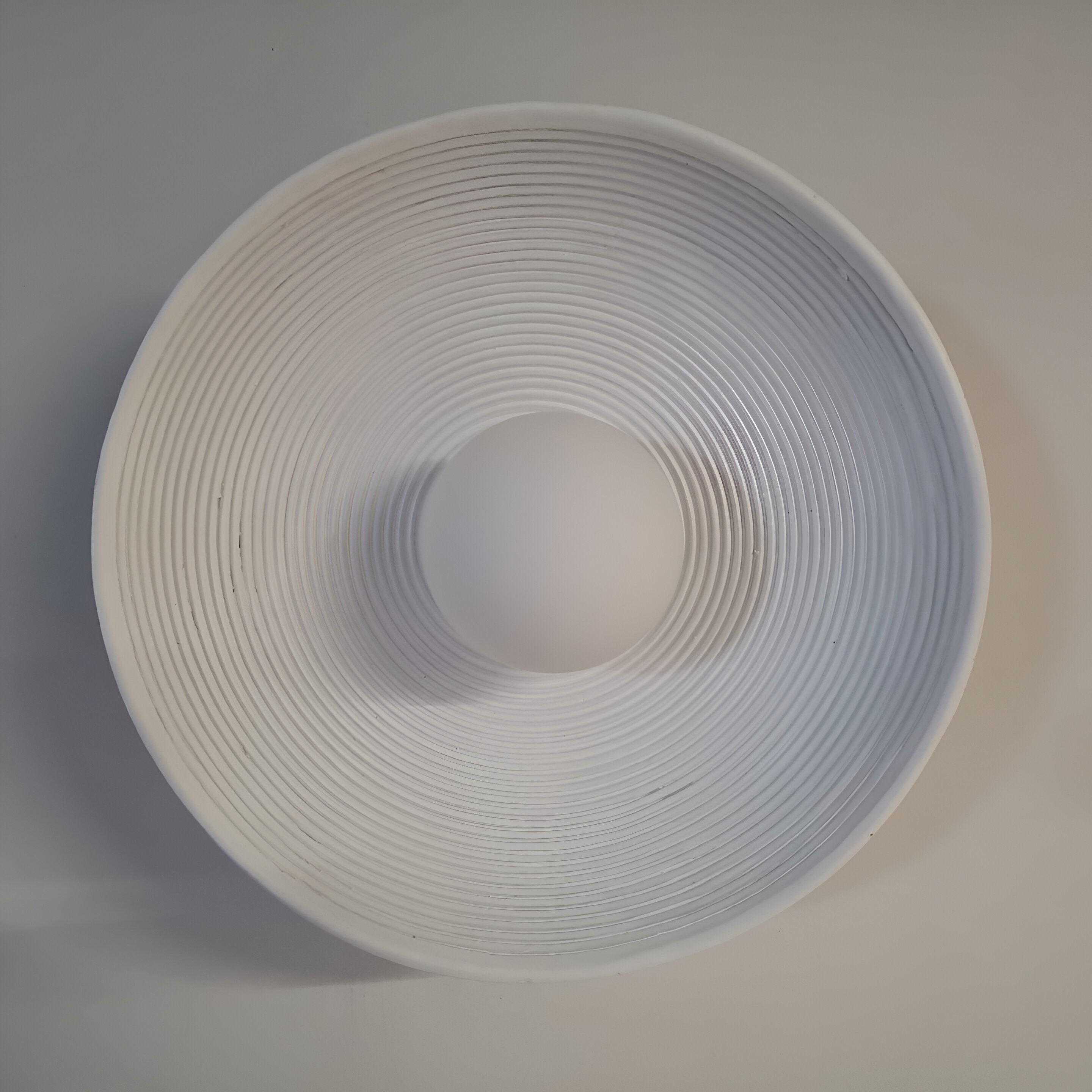 Resin Ribbed Round Wall Sconce with Globe Light