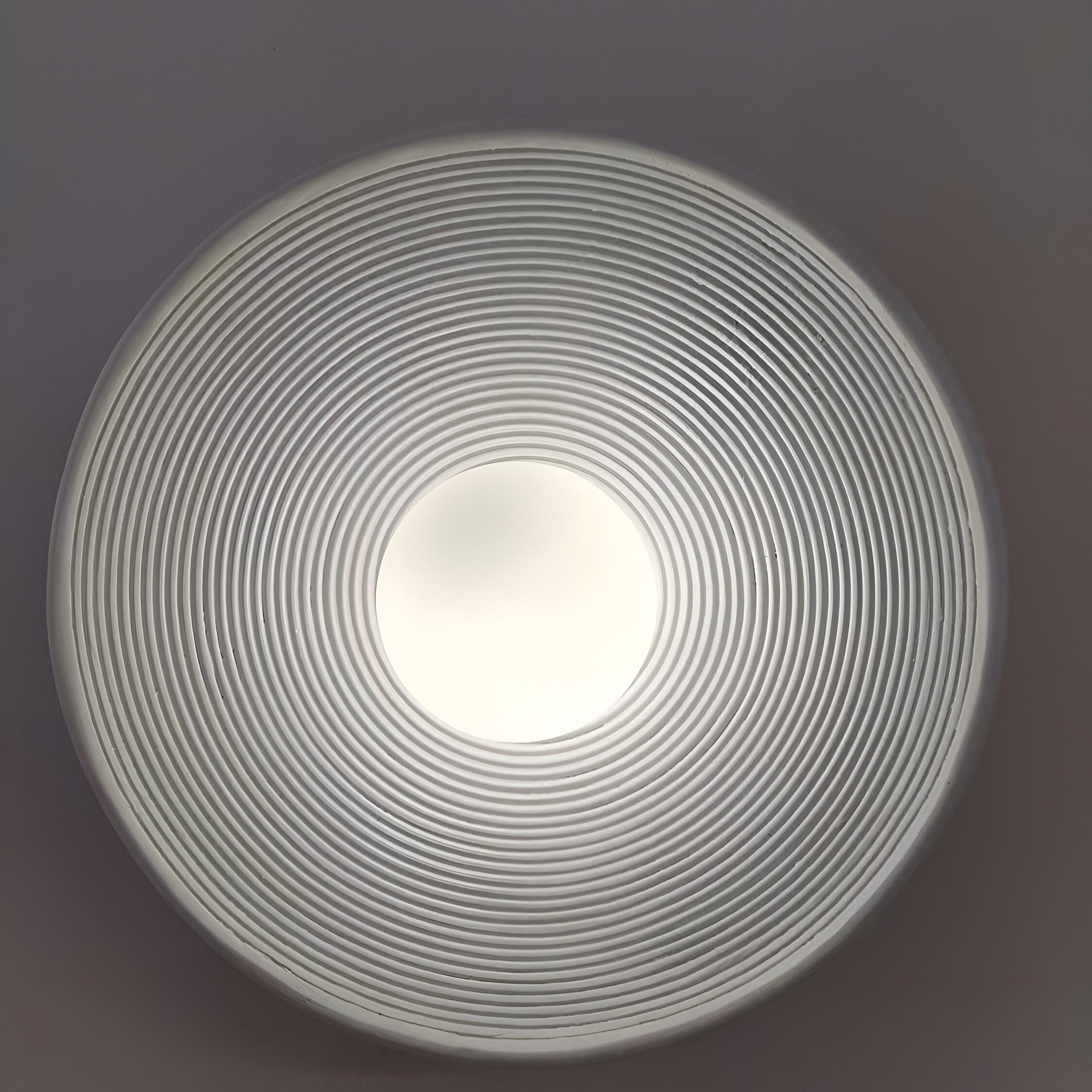 Resin Ribbed Round Wall Sconce with Globe Light