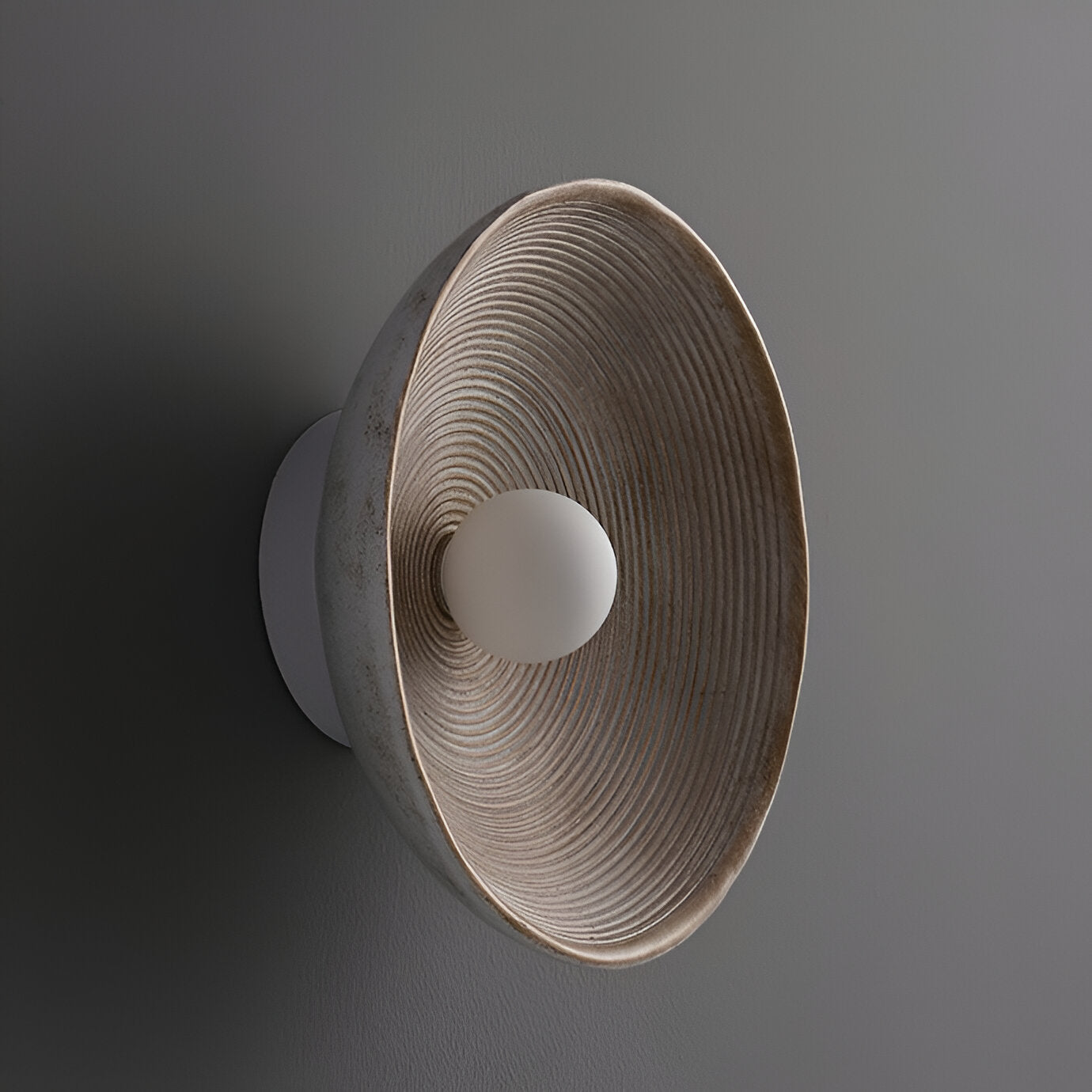 Resin Ribbed Round Wall Sconce with Globe Light