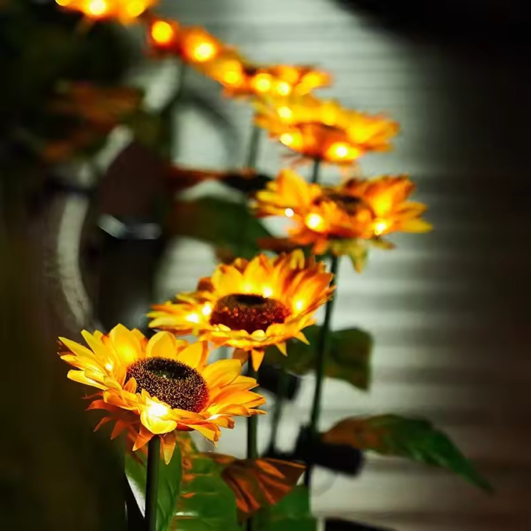 Solar Sunflower Garden Light with LED