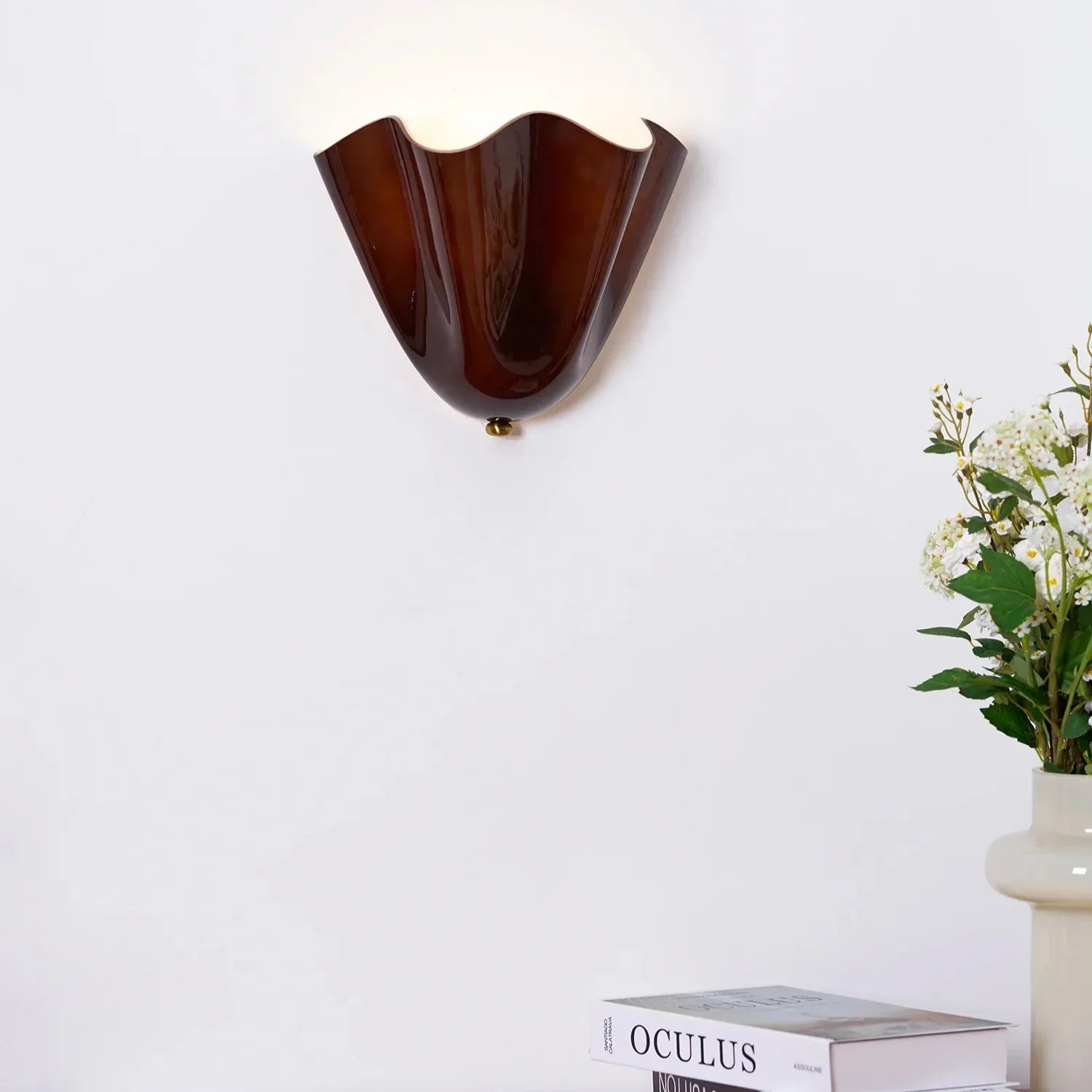Stained Glass Wall Sconce Shell Design Light