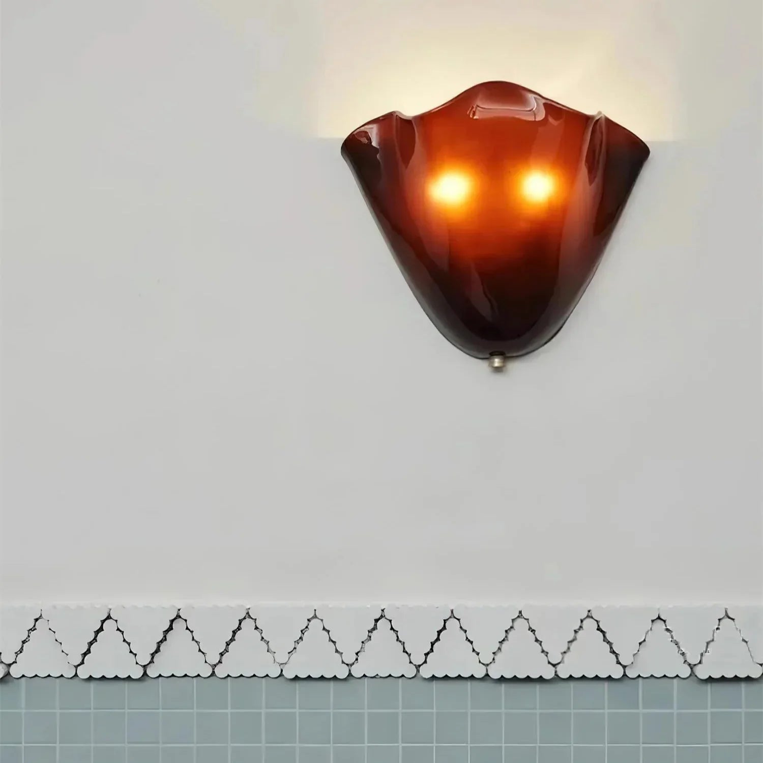 Stained Glass Wall Sconce Shell Design Light