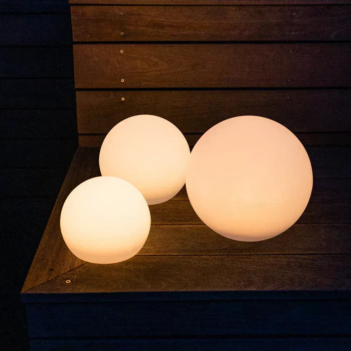 Modern PE Globe Garden Light with Remote LED